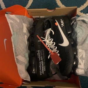 Men’s Nike Off White Vapormax Flyknit sz 10 🔥🔥